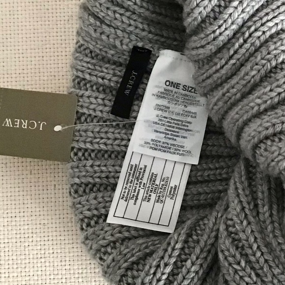 J. CREW Wool Acrylic Beanie With Faux-Fur Pom-Pom New With Tag - Picture 6 of 7